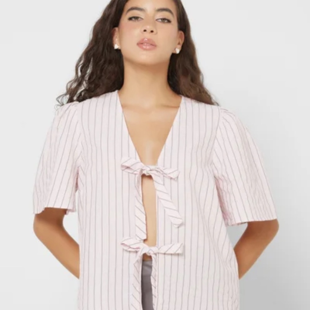Elegant Striped Blouse with Bow Accents